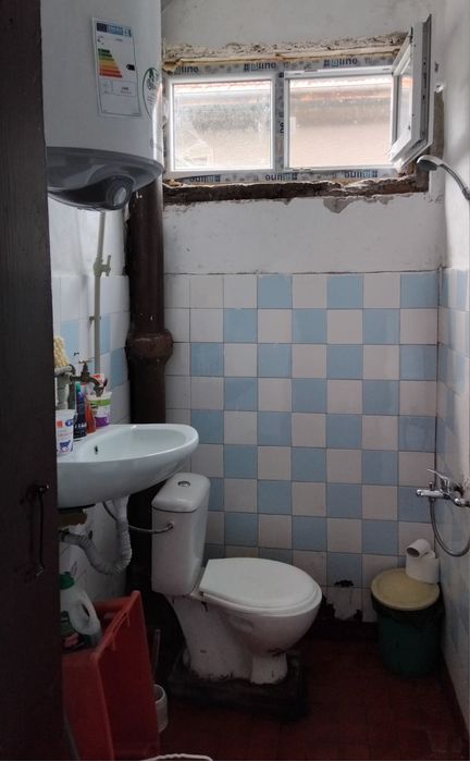 Продава се Етаж от къща в Кюстендил, Център - 78 кв.м за 795 €/кв.м - Снимка #5