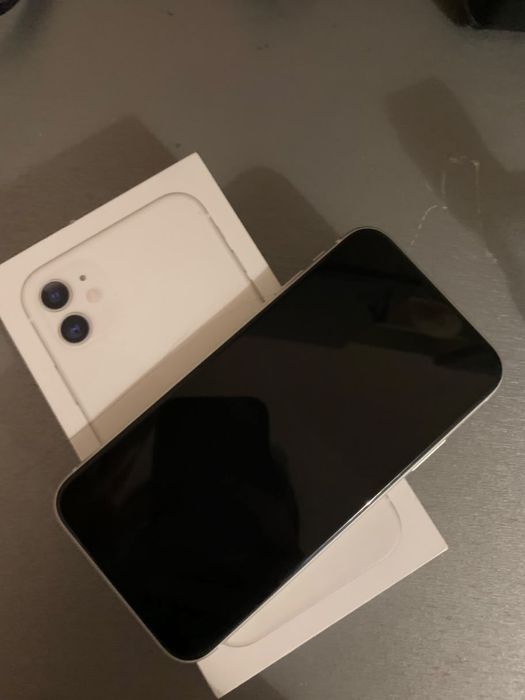 Iphone 11 , белый
