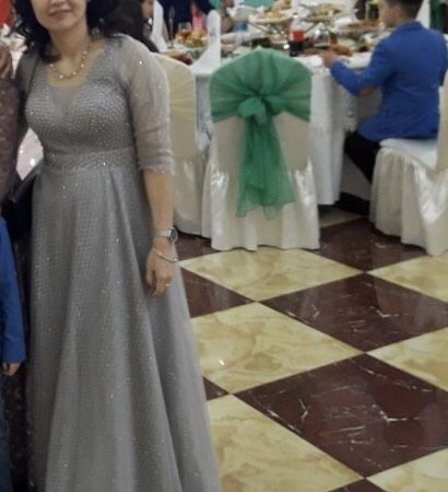 Красивое вечернее платье