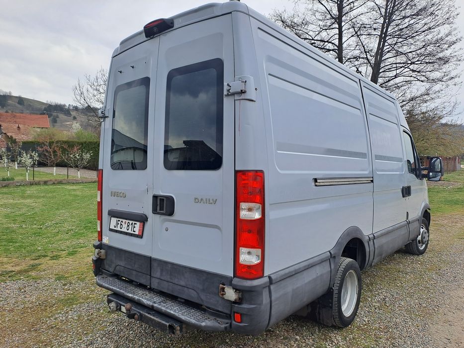 Iveco daily 35c13 se conduce B