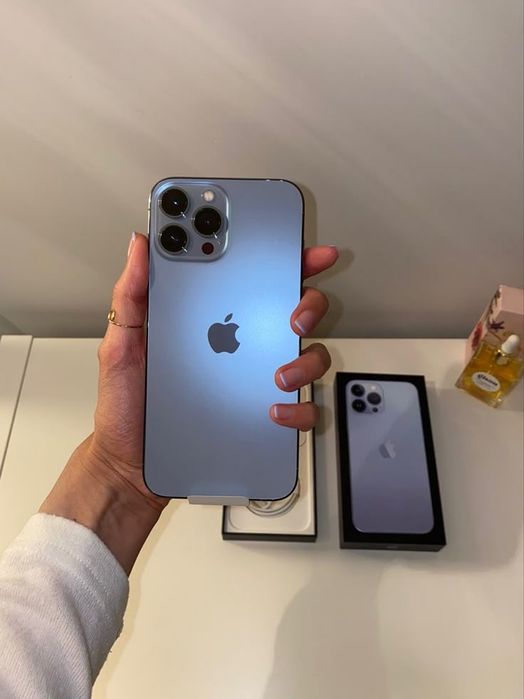 Продам IPhone 13 Pro Max
