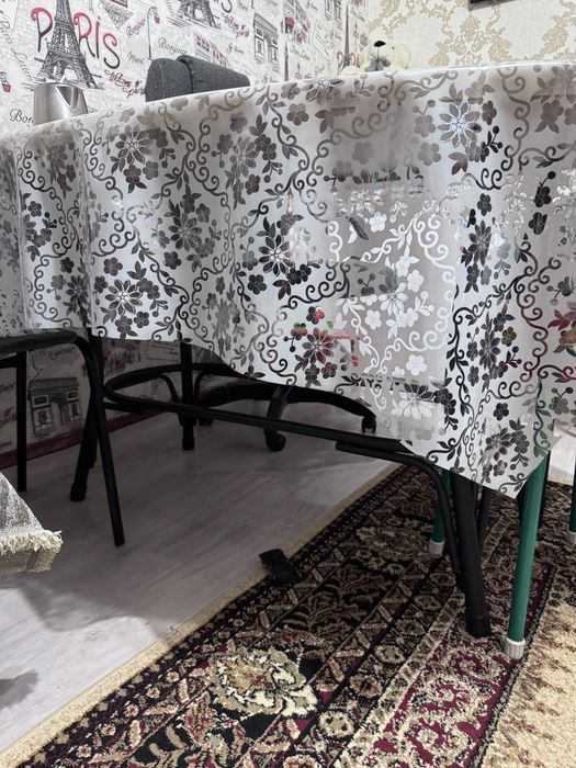 Стол кухонный…….