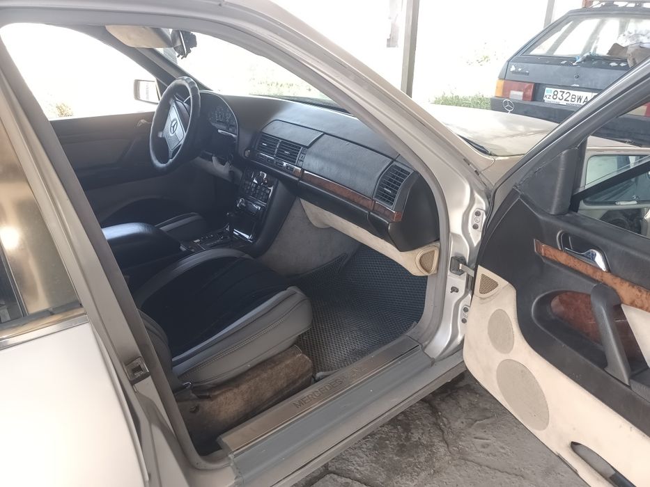 продам Мерседес 140