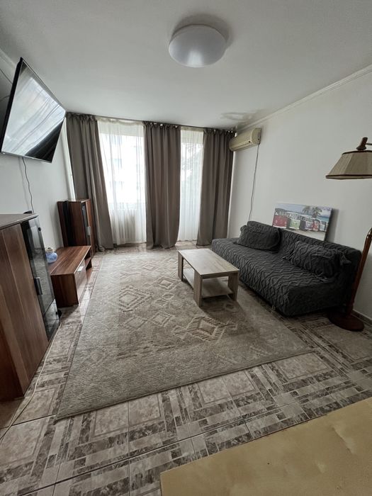 Apartament cu 3 Camere