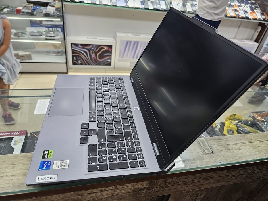 Lenovo LOQ i7-13650HX + RTX4050