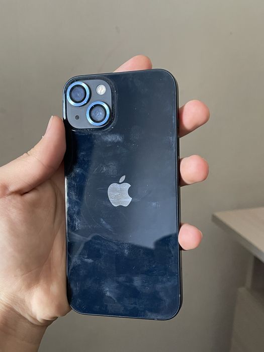 Айфон 13,айфон 12 про макс отличный сост.