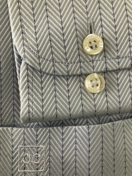 Новая брендовая рубашка