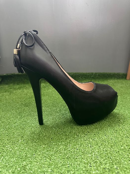 Обувки за официален повод или бал