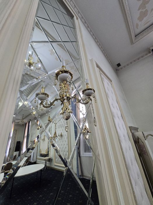 Люстры бра одного дизайна