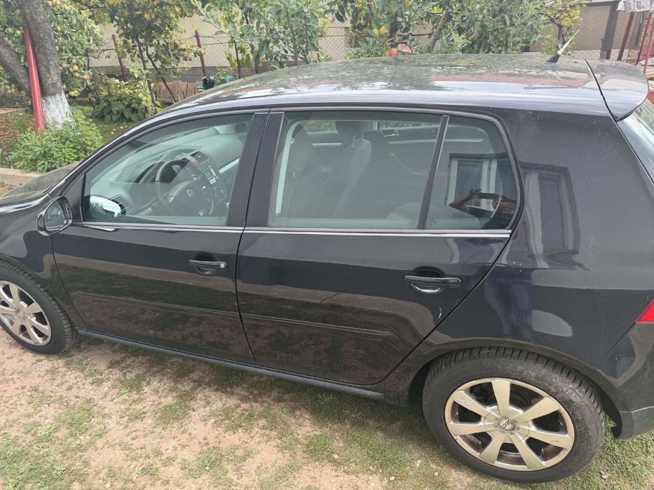Volkswagen Golf 5 (2008) – 1.6 Benzina MPI –  ITP valabil 2027