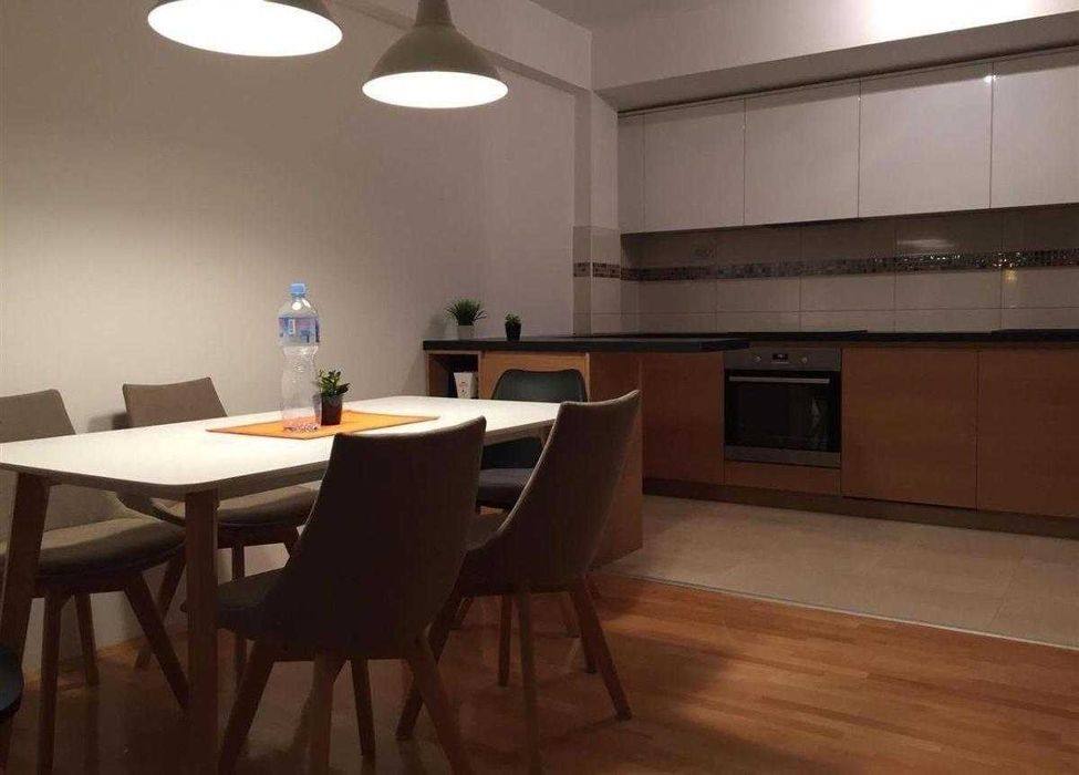 Дава се под наем Двустаен апартамент в Бургас, Център - 73 кв.м за 204 € - Снимка #1