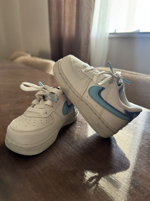 Детски обувки Nike 22 и New balance 21 calvin klein
