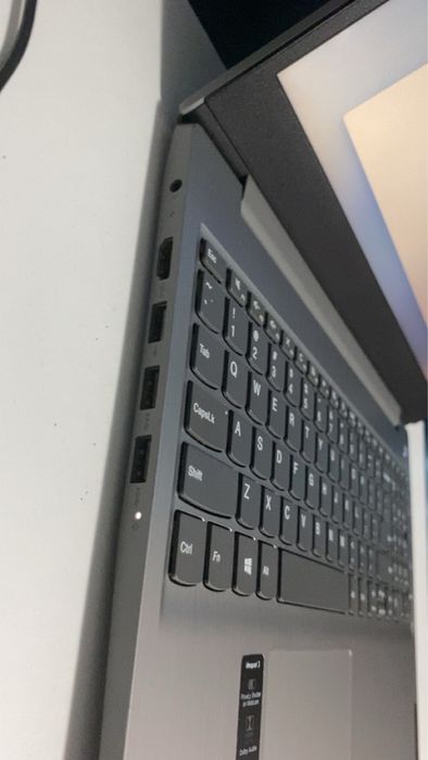 Laptop Lenovo IdeaPad 3-15ARE05 4GB 256GB