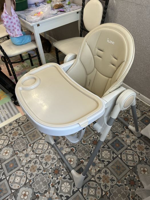 Продам детские стульчики