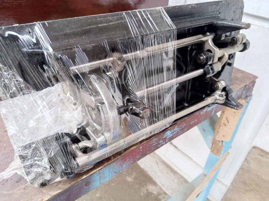 Янги ишлатилмаган 1 чокли зингер