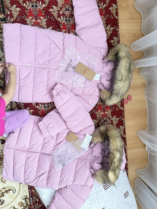 Продам Reima 122 для девочек, розовый