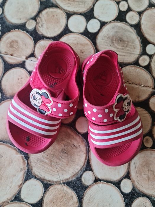 Adidas 22 размер 10лв