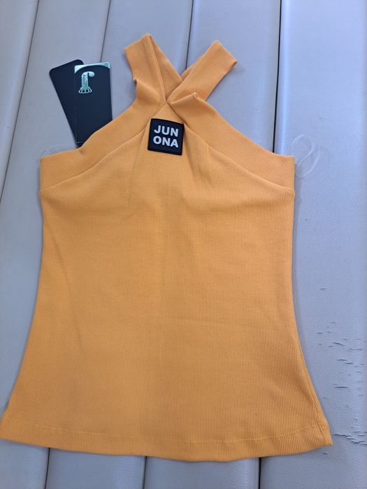 Нов топ Junona 36