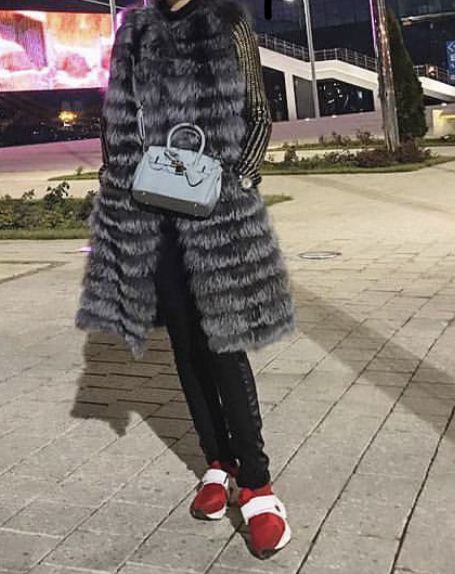 Жилетка мех в сером цвете