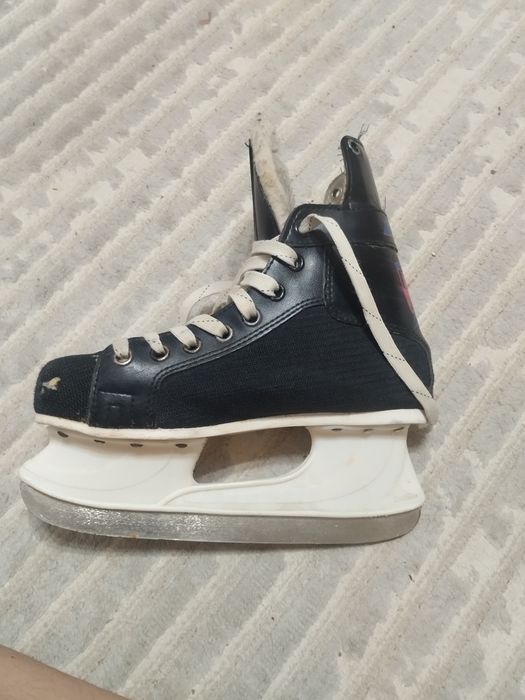 Продаеться конки 10000тг