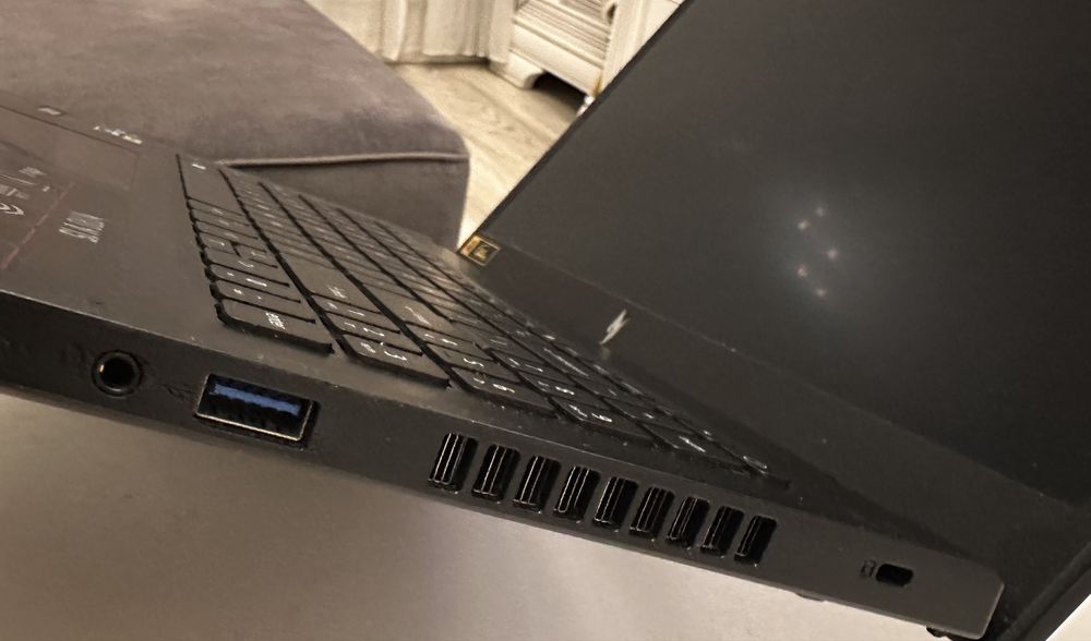 Laptop Acer Gaming 15.6'' Nitro V 15 ANV15-51