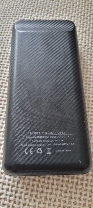 Baterie externa 20.000 mAh