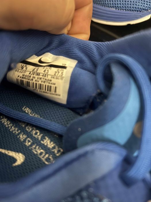 Nike обувки 42 номер