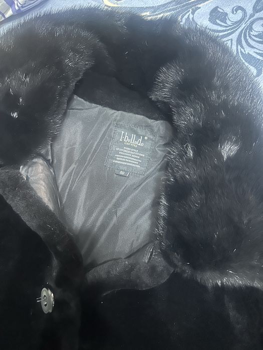 Шуба мутон, воротник норка.