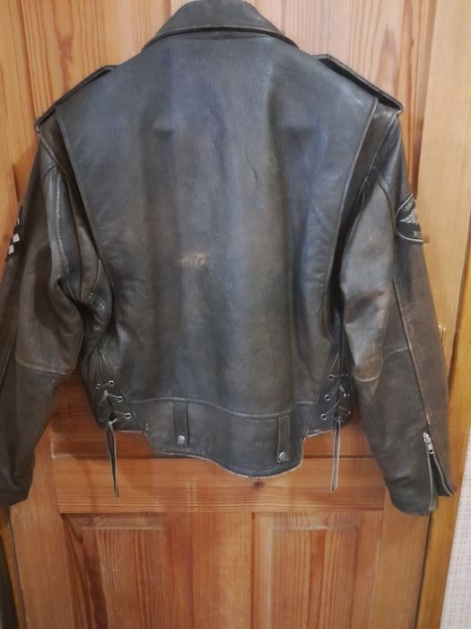 Продам кожаную куртку - косуху.