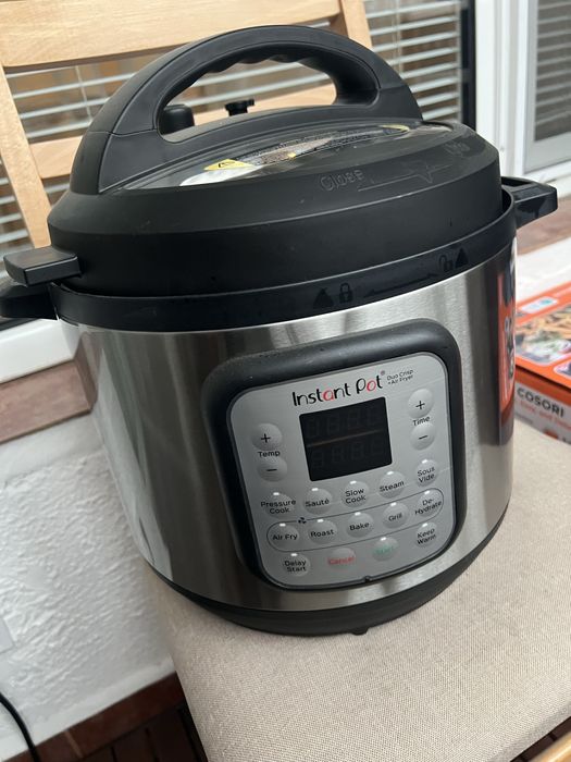 Комбиниран Мултикукър Instant pot duo crisp+ Air fryer