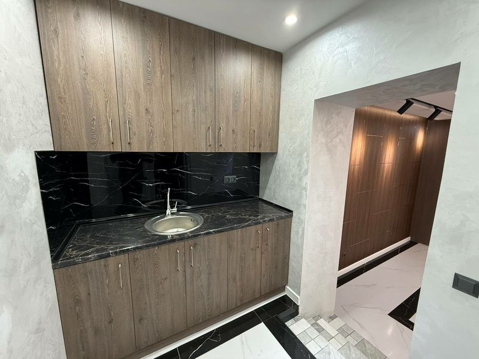 Продажа помещения 160м² Стадион Старт 1 линия с террасой
