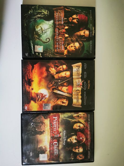 Dvd Pirații din Caraibe Serie