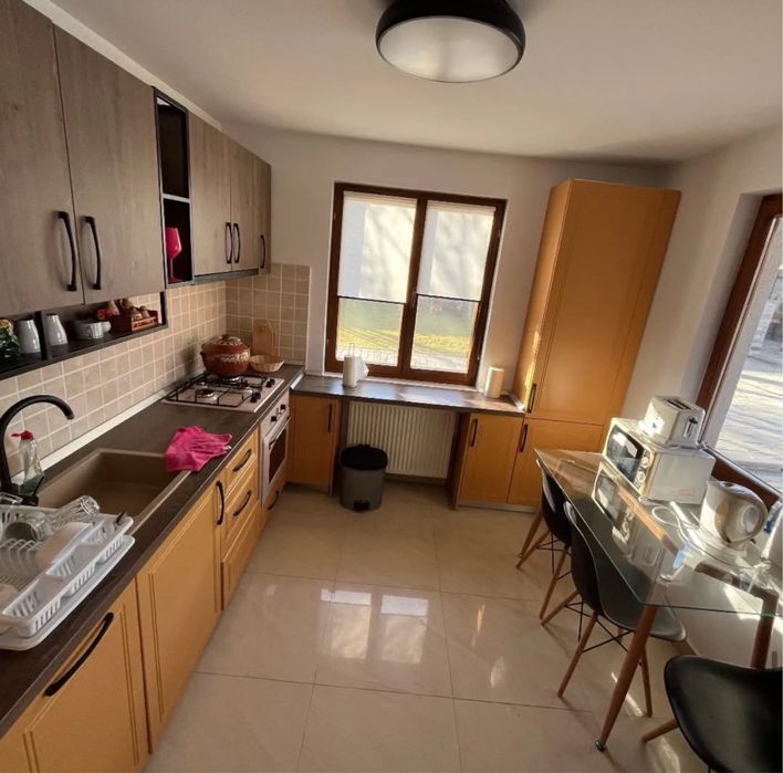 Vila petreceri pe lac Snagov cu piscina si barca