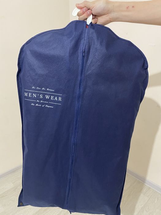 Продается костюм