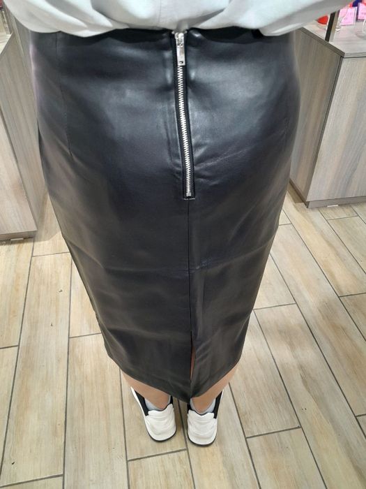 Кожаная юбка - карандаш