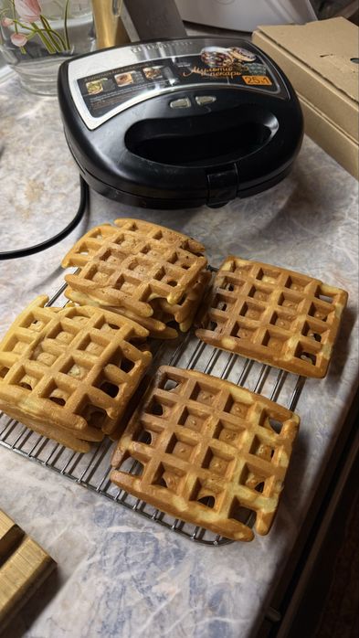 Мультипекарь REDMOND