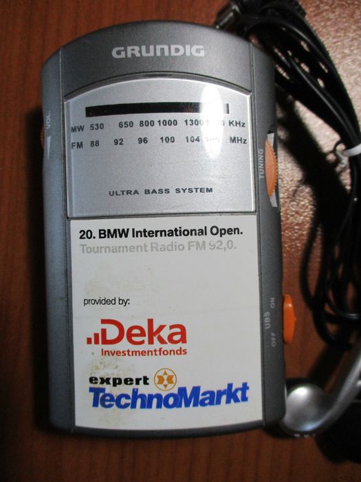 radio Grundig cu casti