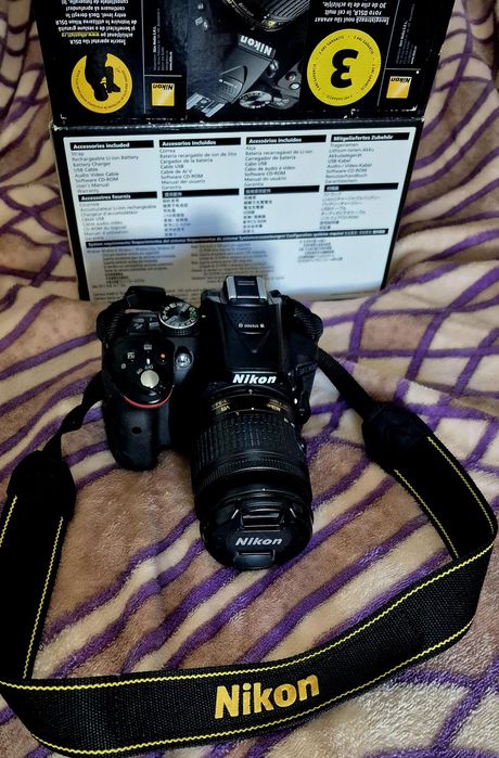 Vând aparat foto Nikon D5300 + obiectiv AF-P Nikkor 18-55 VR