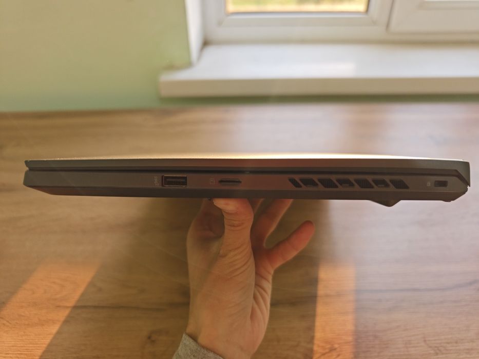 Asus rog zephyrus g16
