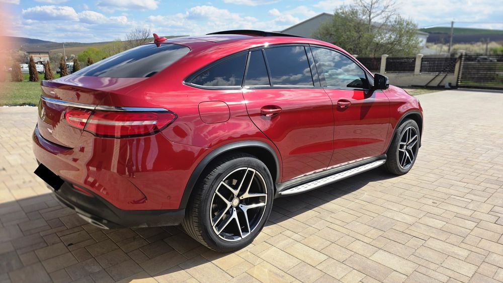 Mercedes-Benz GLE Coupé 350d 4MATIC  AMG Line – 2016