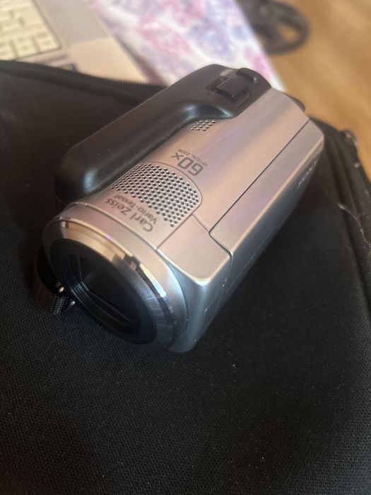 Видеокамера Sony DCR-SR37 HDD
