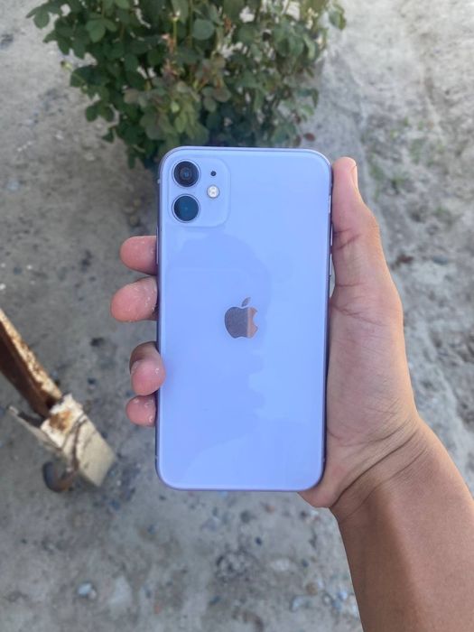 Iphone 11 xotirasi 128/72