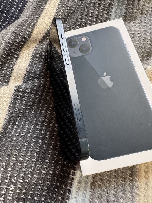 Iphone 13 в хорошем состоянии