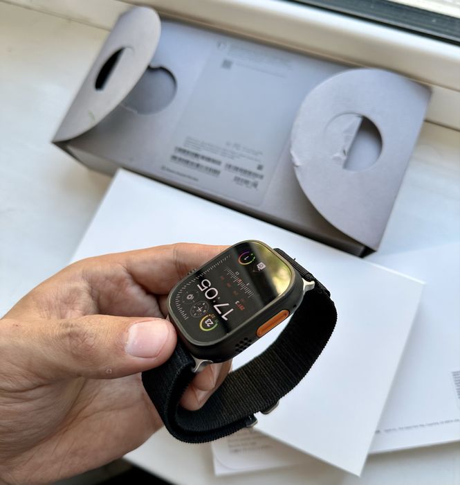 Apple iWatch Ultra(2) Black Titanium 49mm 100%