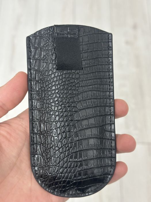 Vertu bentley телефон кнопочный
