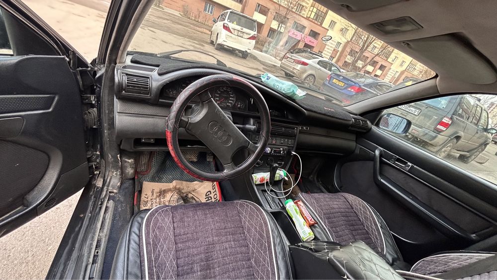 Ауди 100 с4 1992г автомат 2.3