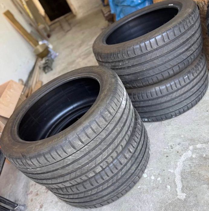 Гуми спорт пакет 265/45/20. 295/40/20 Michelin
