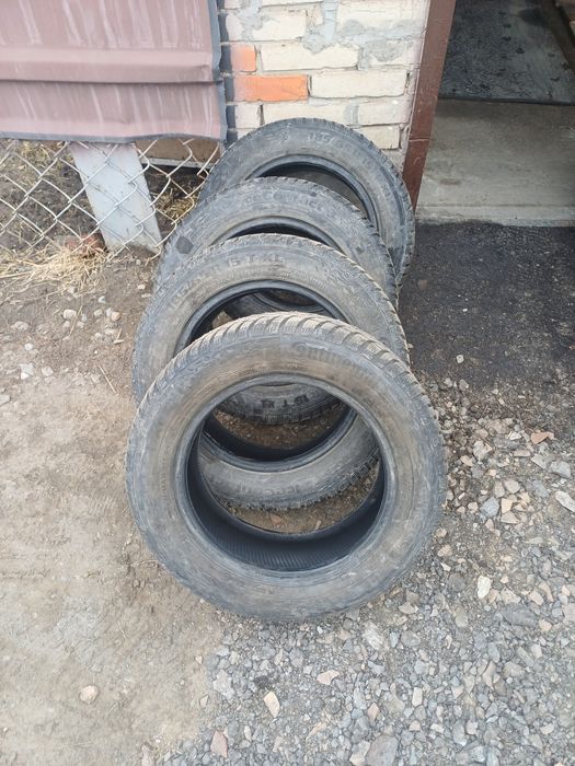 Продам 4 баллона зимней резины