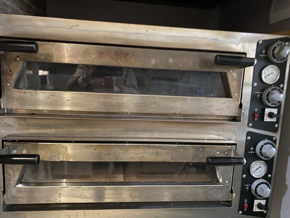 Професионална Електрическа фурна за пица - 4+4x Ø35cm - до 450°C