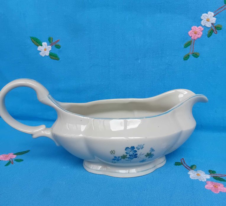 Стар български порцелан